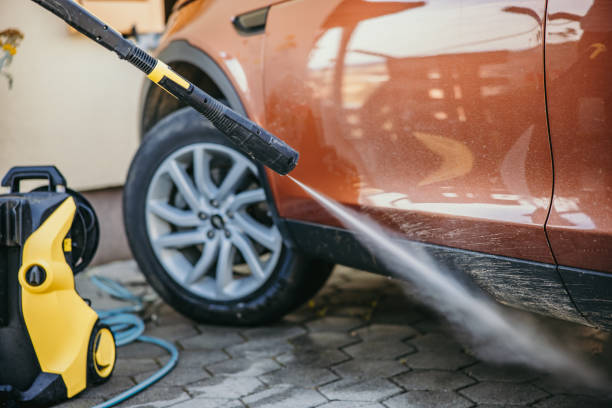 Best Garage Pressure Washing  in Albany, WI